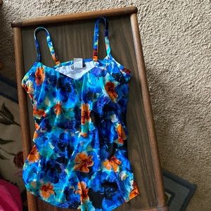 St. Tropez Swimwear Top, adjustable strap,built in bra, Size 12